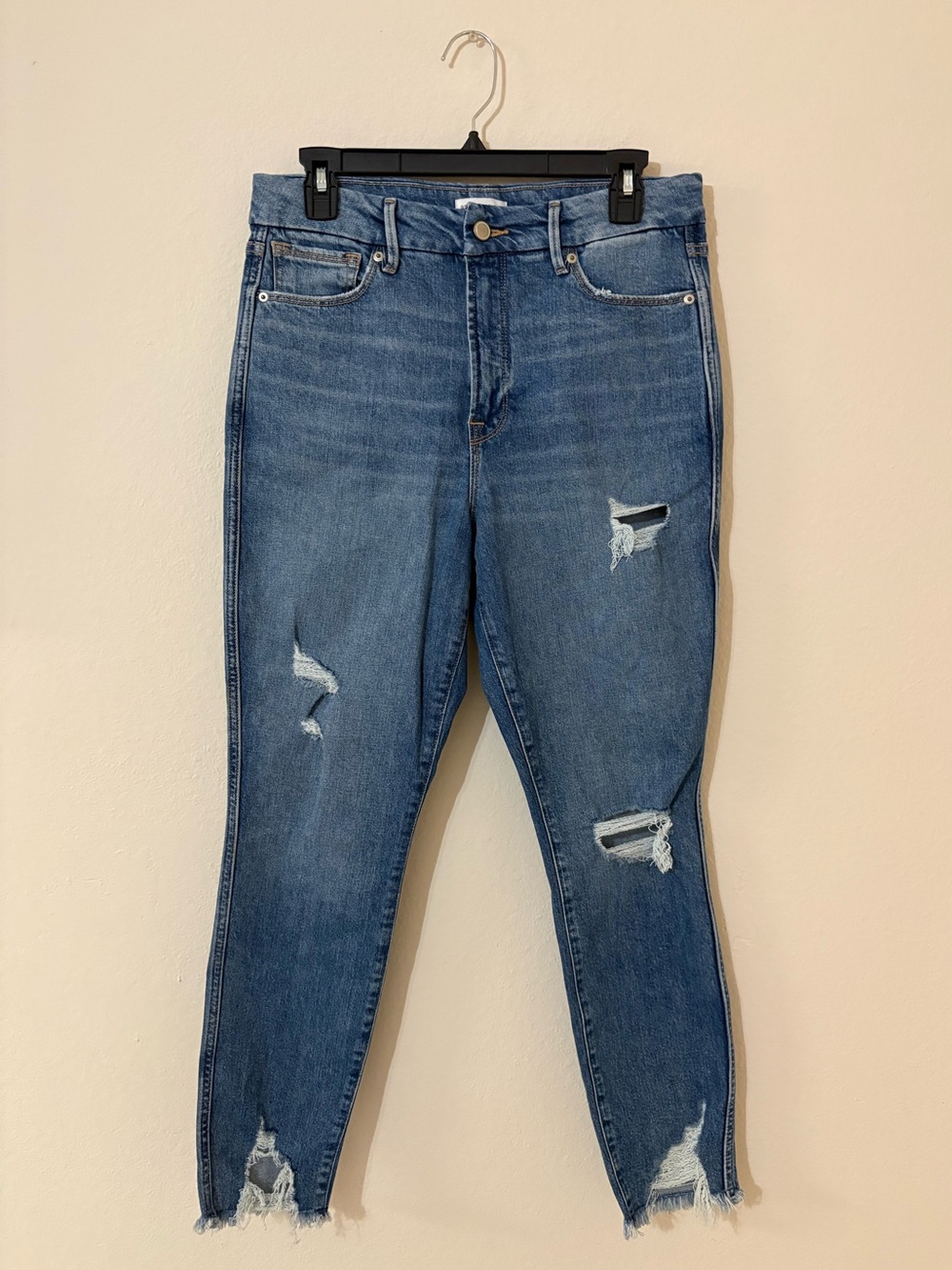 Good American Jeans Women’s 6/28 Blue Distressed Raw Hem Skinny Ankle Jeans